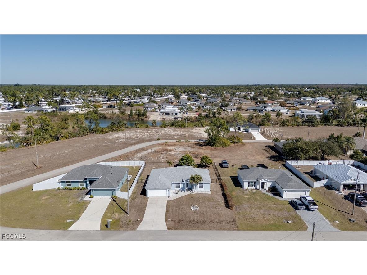 4305 NE 20th Place Cape Coral FL 33909 2025008530 image26