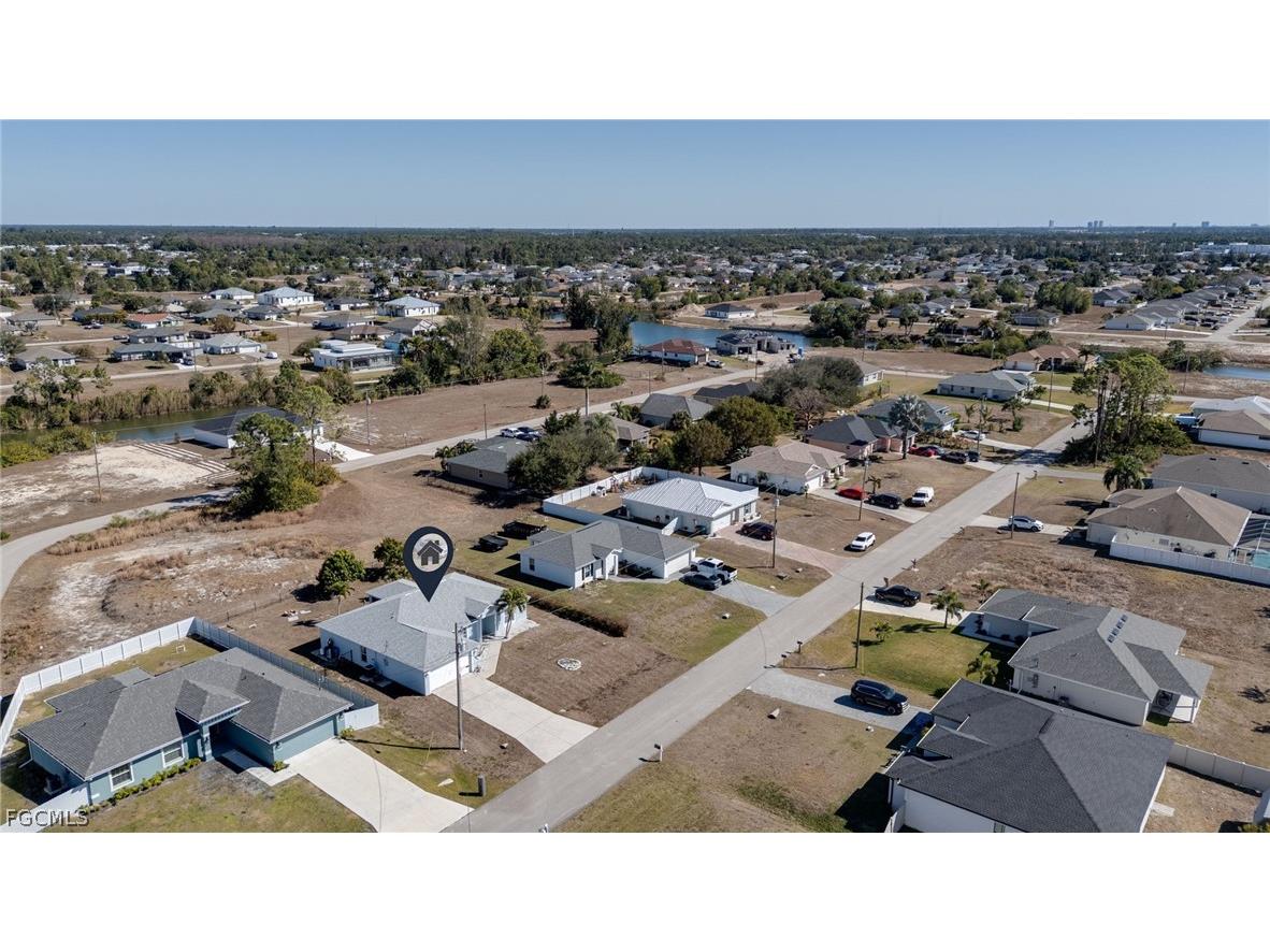 4305 NE 20th Place Cape Coral FL 33909 2025008530 image35