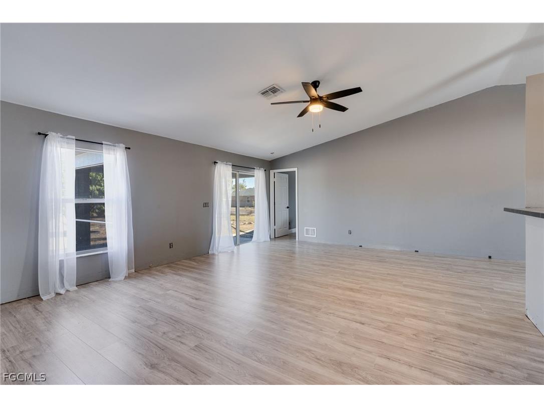 4305 NE 20th Place Cape Coral FL 33909 2025008530 image7