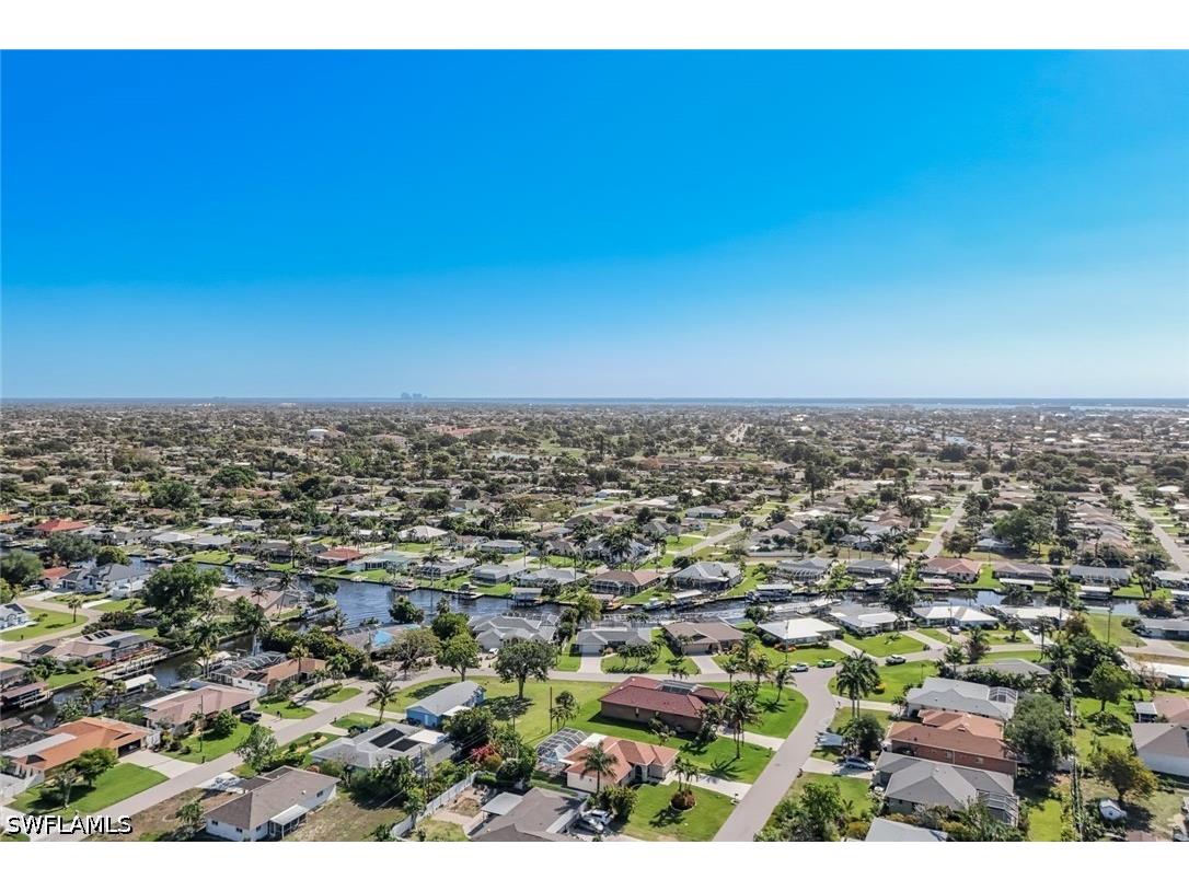 4305 SE 1st Avenue Cape Coral FL 33904 226015832 image2