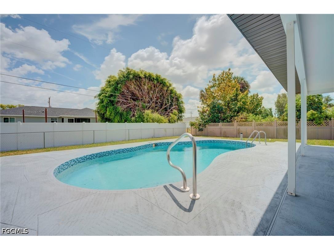 4305 SW 1st Avenue Cape Coral FL 33914 2026015409 image20