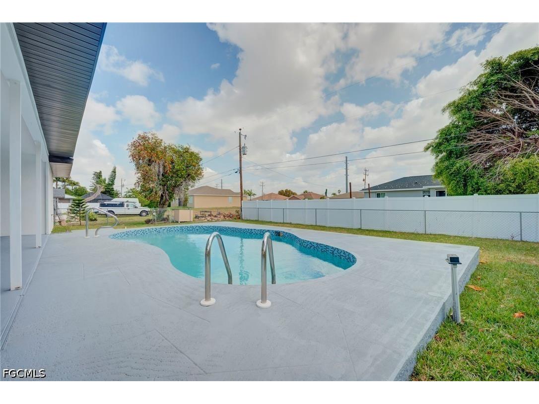 4305 SW 1st Avenue Cape Coral FL 33914 2026015409 image21