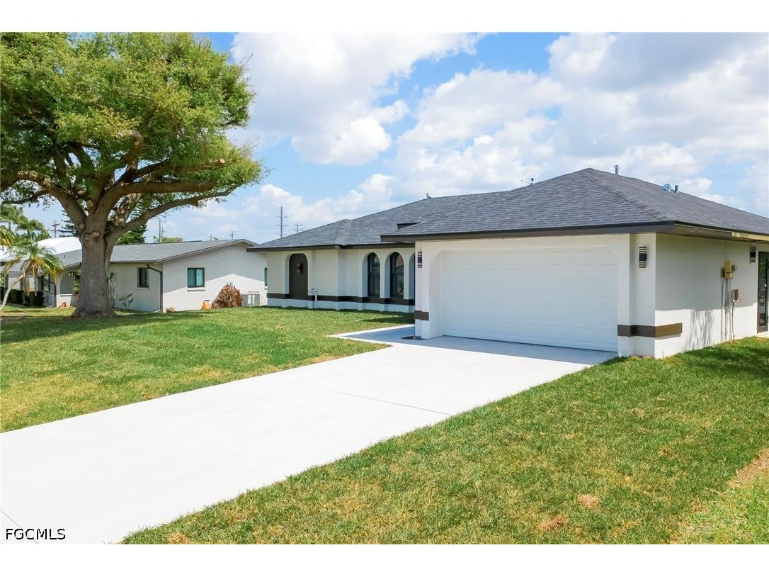 4305 SW 1st Avenue Cape Coral FL 33914 2026015409 image22