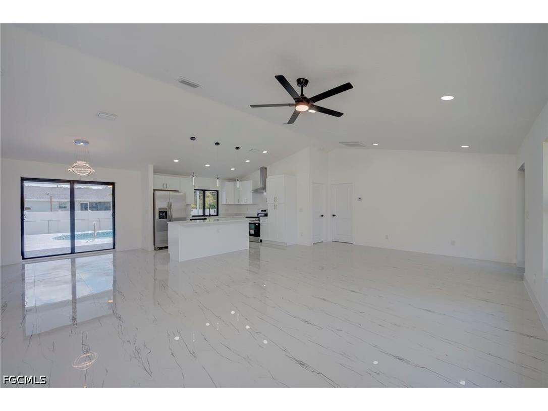 4305 SW 1st Avenue Cape Coral FL 33914 2026015409 image5