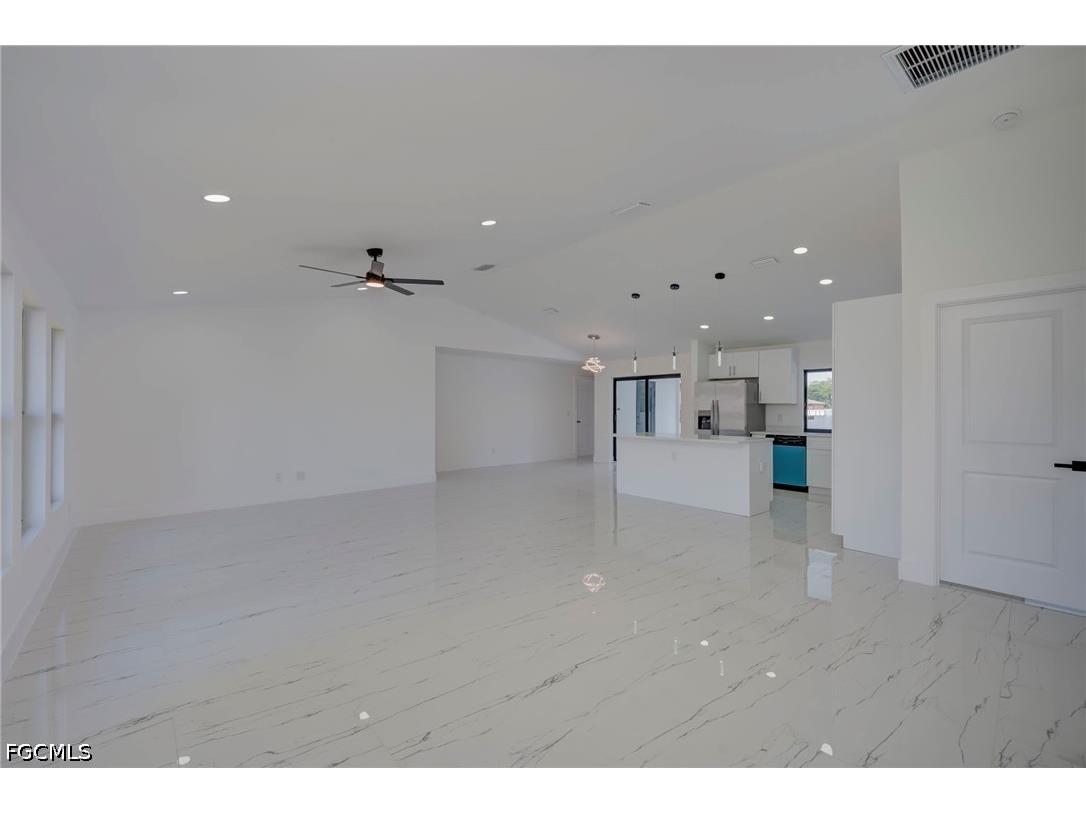 4305 SW 1st Avenue Cape Coral FL 33914 2026015409 image6