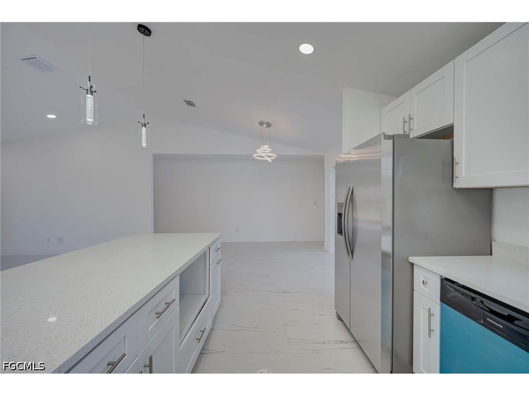 4305 SW 1st Avenue Cape Coral FL 33914 2026015409 image9
