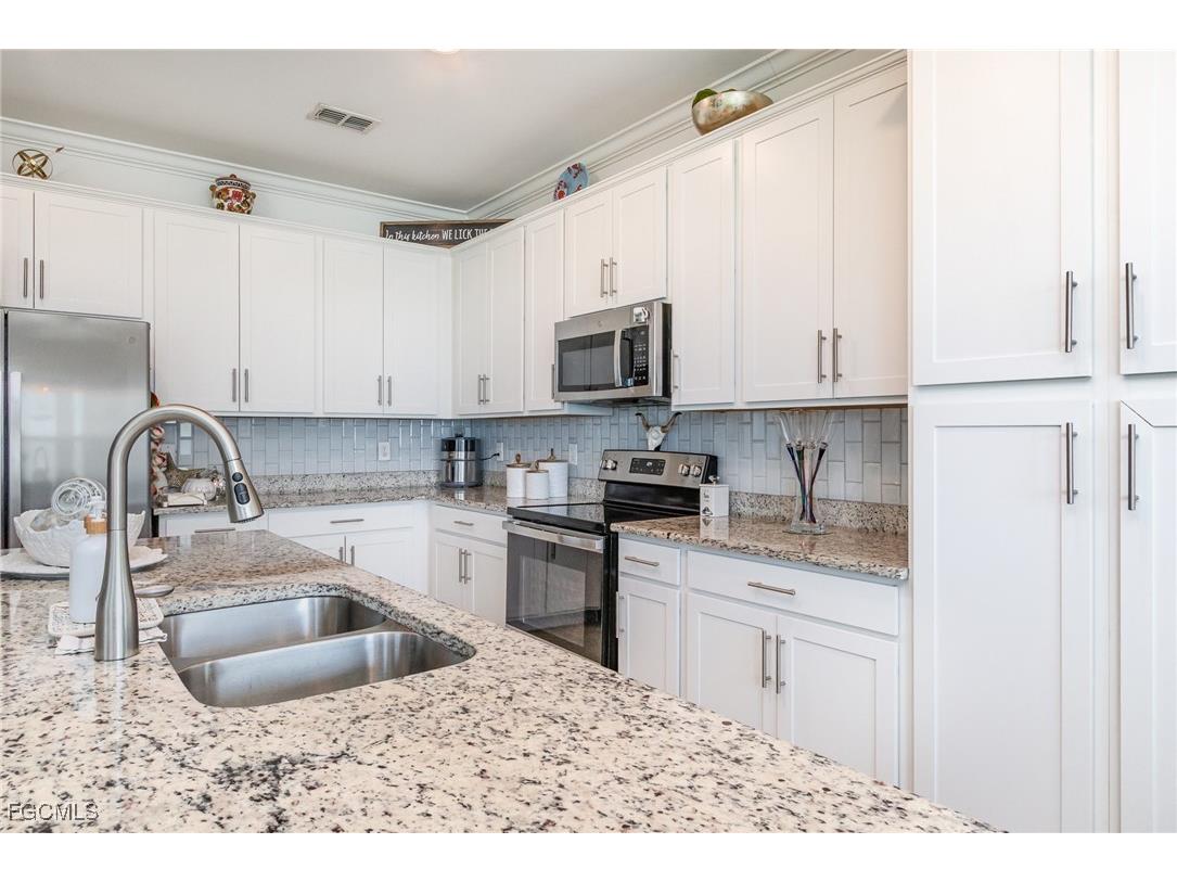 43050 Greenway Boulevard #645 Punta Gorda FL 33982 2025012790 image7