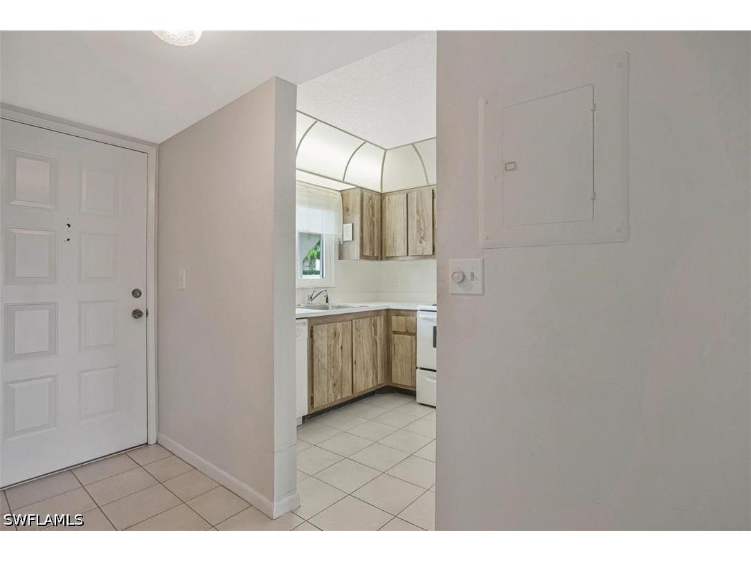 4306 27th Court SW #102 Naples FL 34116 226020706 image1