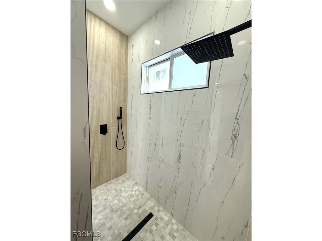  Lehigh Acres FL 33972 2025014555 image12