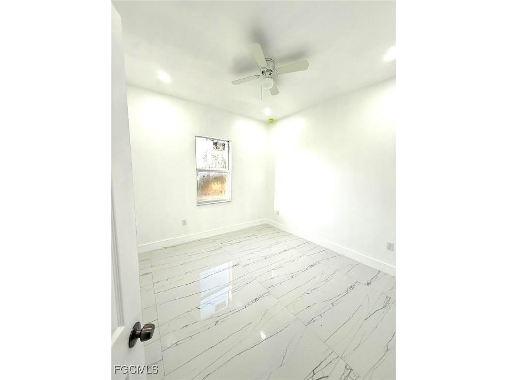  Lehigh Acres FL 33972 2025014555 image18