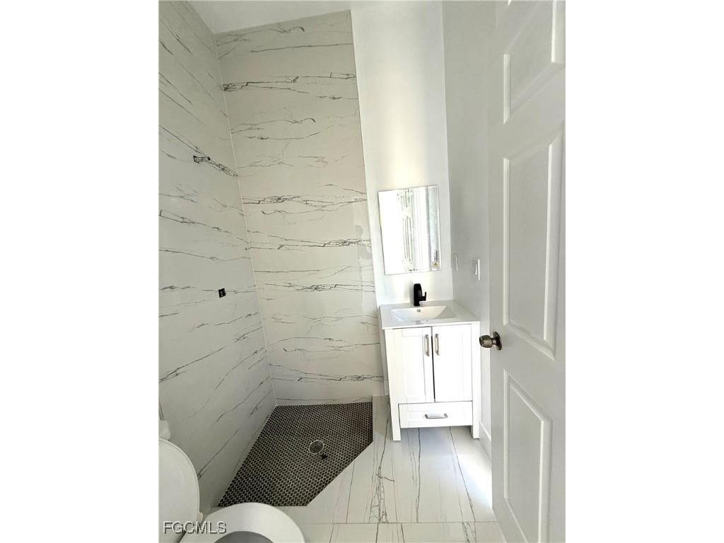  Lehigh Acres FL 33972 2025014555 image19