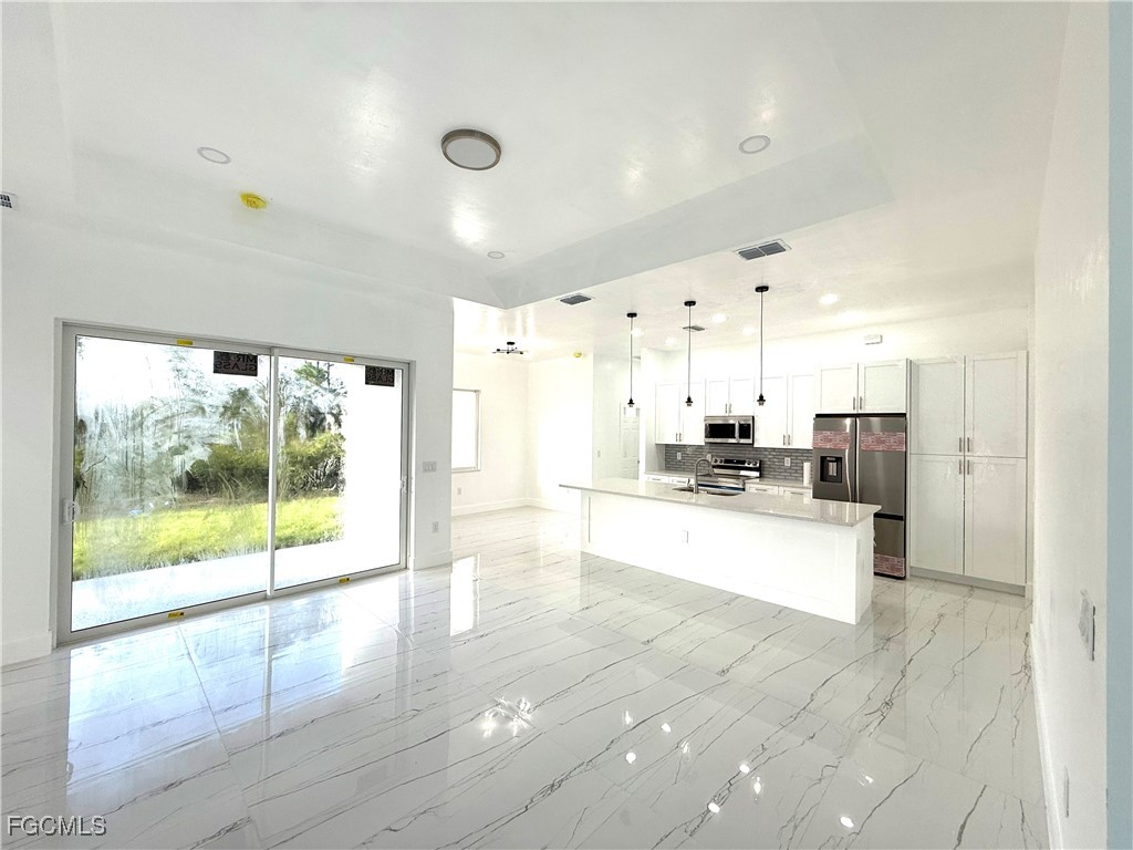  Lehigh Acres FL 33972 2025014555 image6