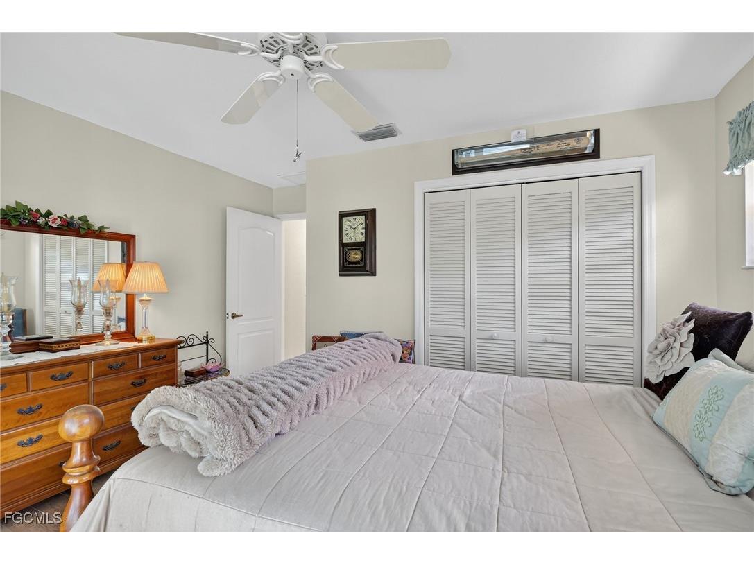 4306 SW 3rd Avenue Cape Coral FL 33914 2025016388 image19