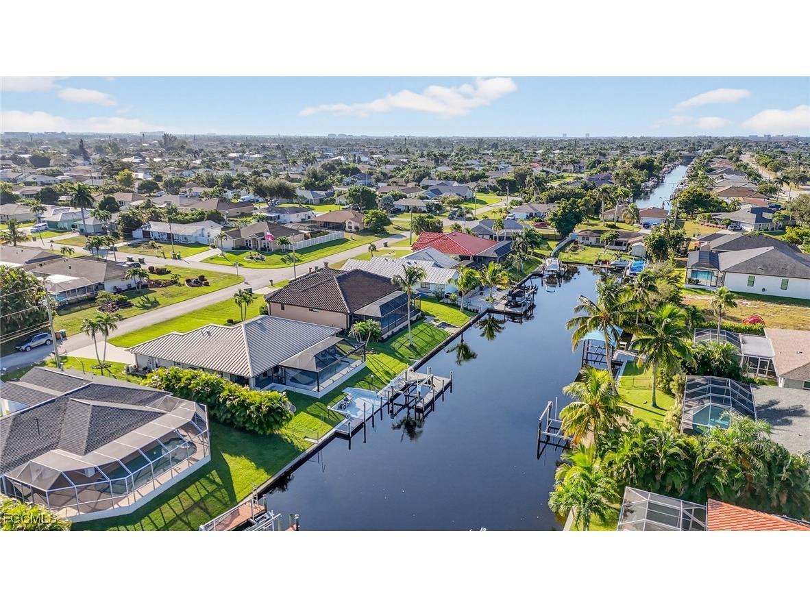 4306 SW 3rd Avenue Cape Coral FL 33914 2025016388 image44