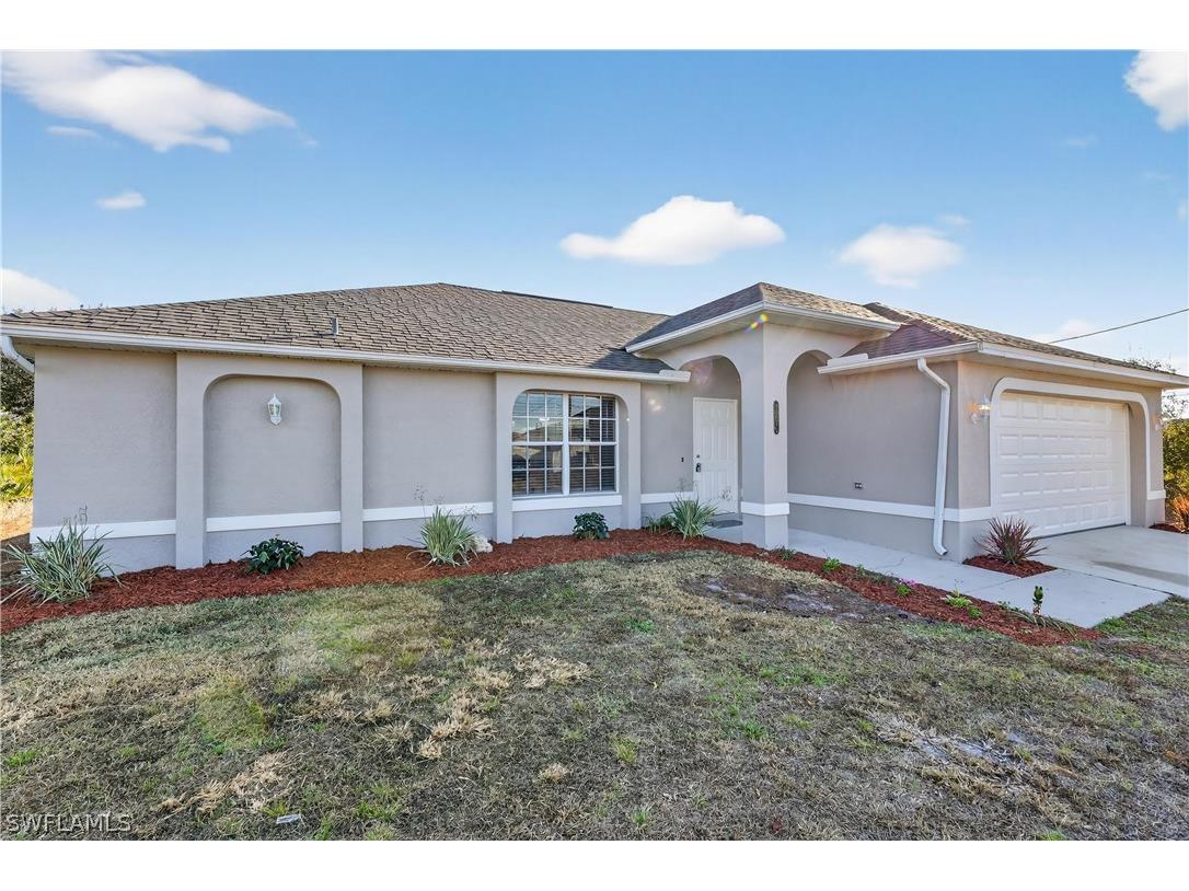 4307 12th Street SW Lehigh Acres FL 33976 226011135 image1