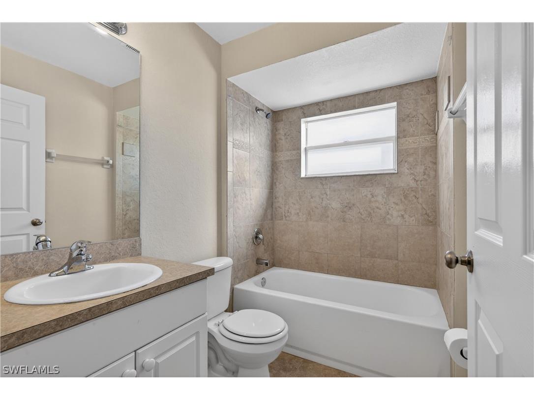 4307 12th Street SW Lehigh Acres FL 33976 226011135 image6