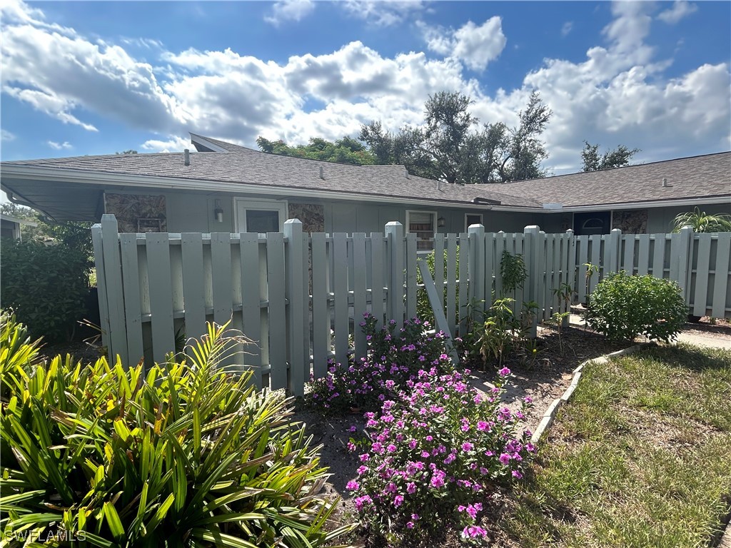 4307 Island Circle #5 Fort Myers FL 33919 223066799 image1