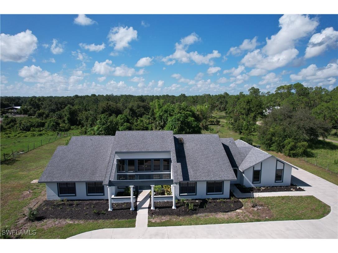 4308 E 23rd Street Alva FL 33920 225058439 image1