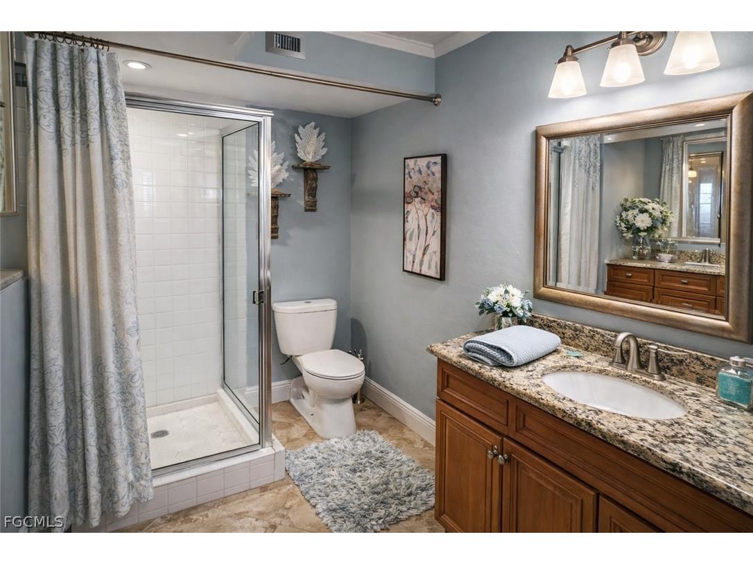 4309 Mariner Way #304 Fort Myers FL 33919 2025018354 image16