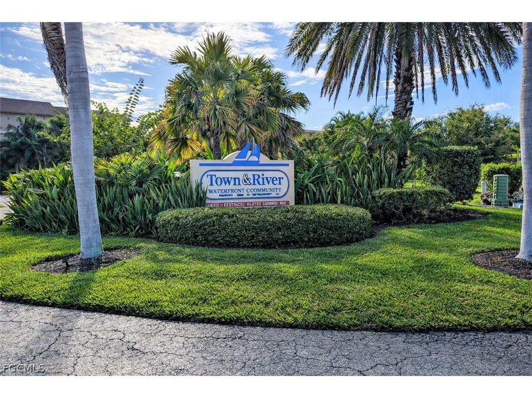 4309 Mariner Way #304 Fort Myers FL 33919 2025018354 image20