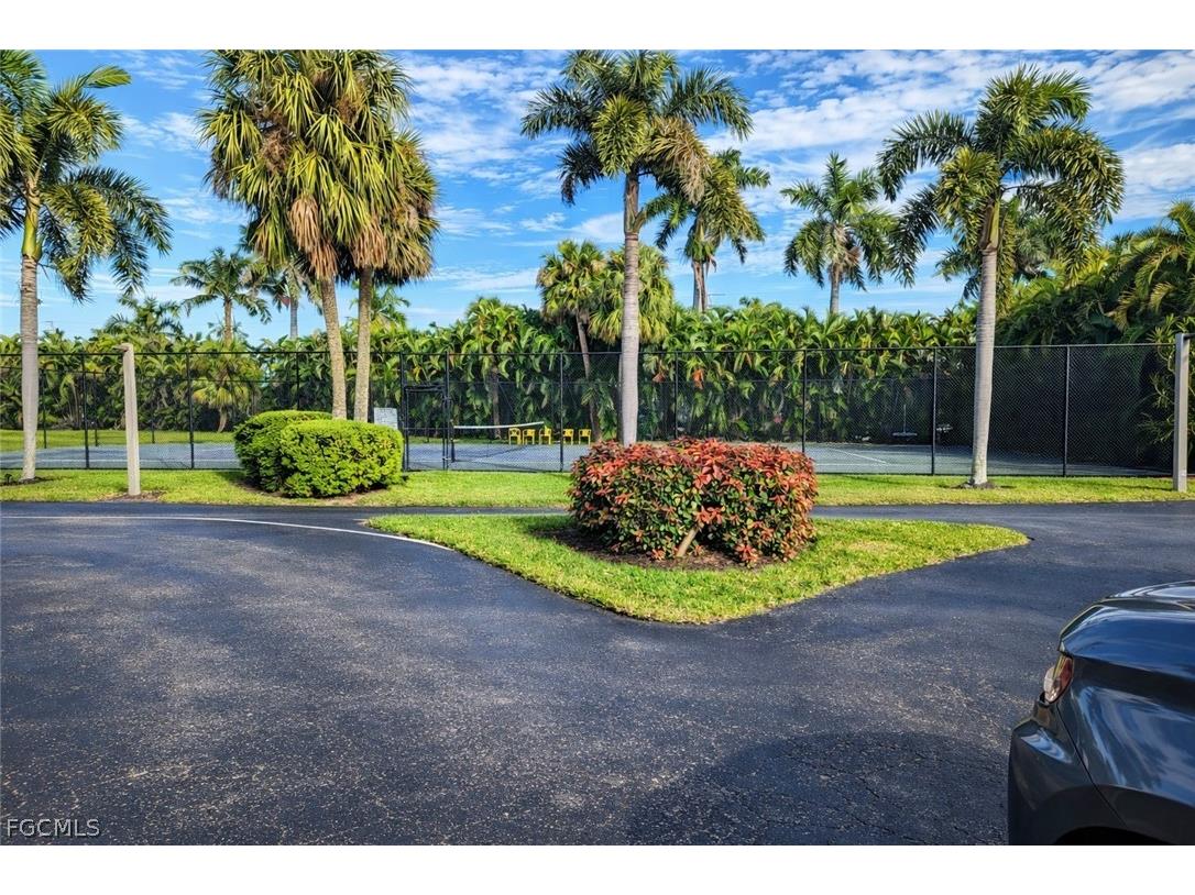 4309 Mariner Way #304 Fort Myers FL 33919 2025018354 image6