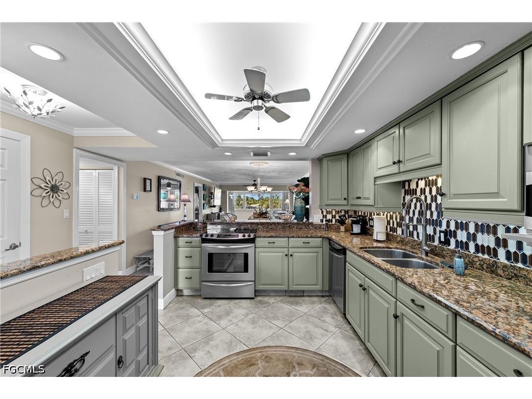 4309 Mariner Way #304 Fort Myers FL 33919 2026022654 image11