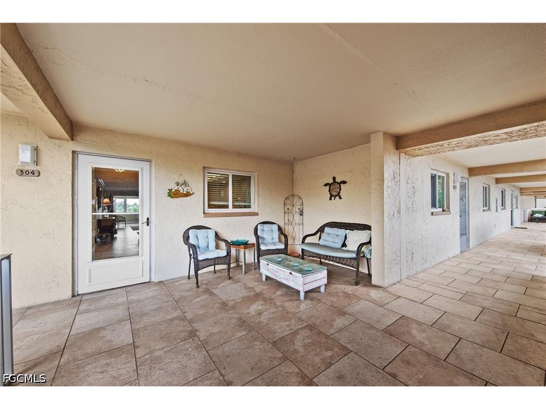 4309 Mariner Way #304 Fort Myers FL 33919 2026022654 image4