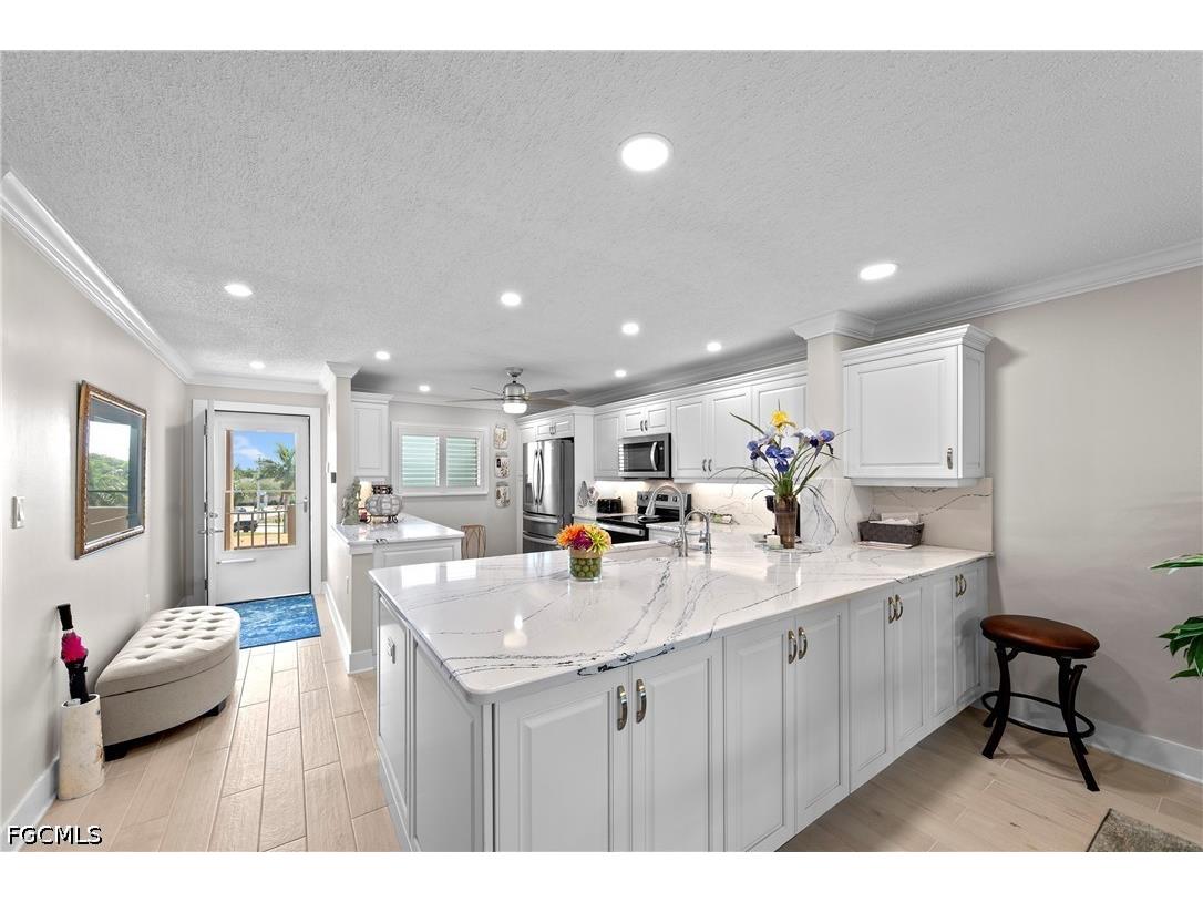 4309 Mariner Way #405 Fort Myers FL 33919 2026023648 image17