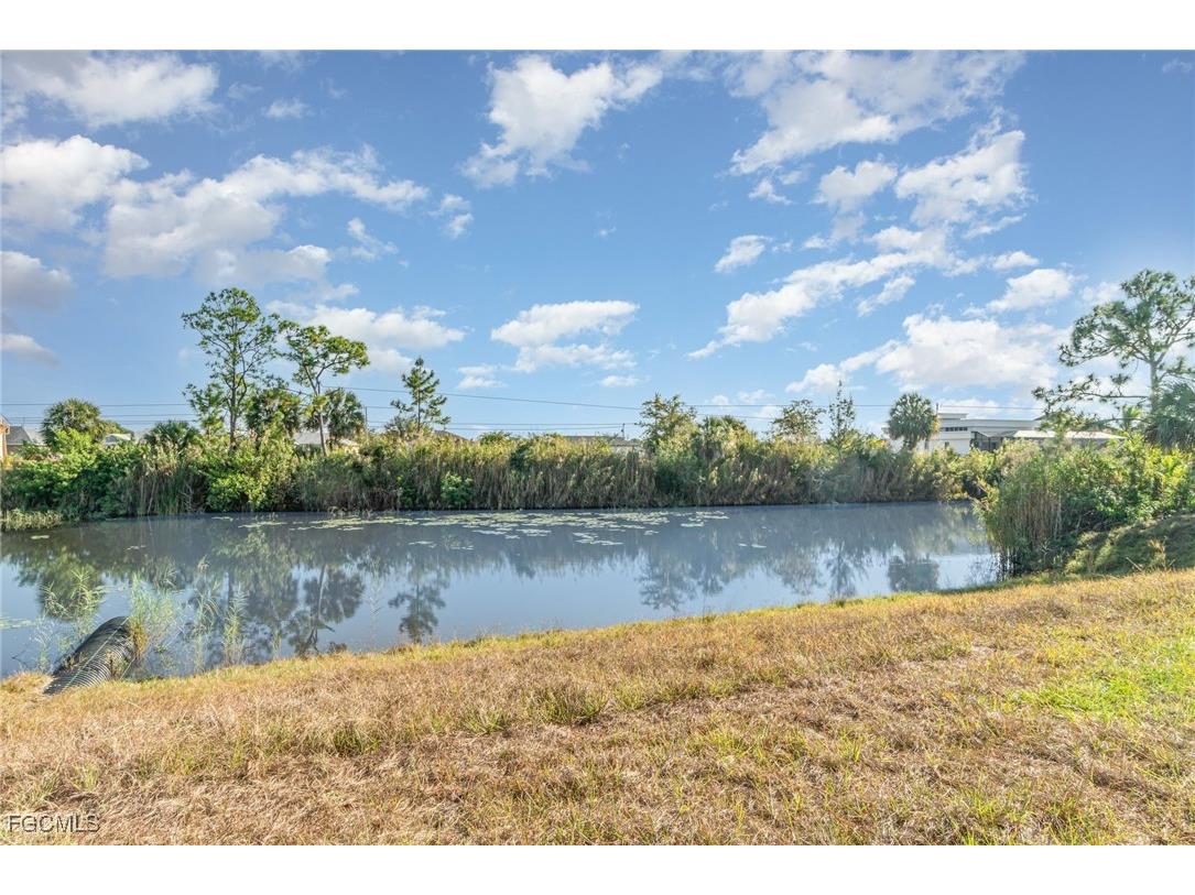 4309 NE 20th Court Cape Coral FL 33909 2025020842 image30