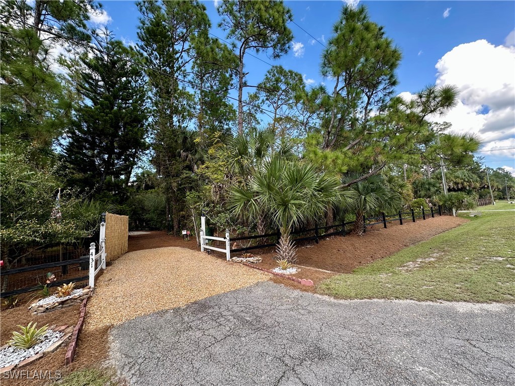 431 14th Avenue NE Naples FL 34120 225065727 image3