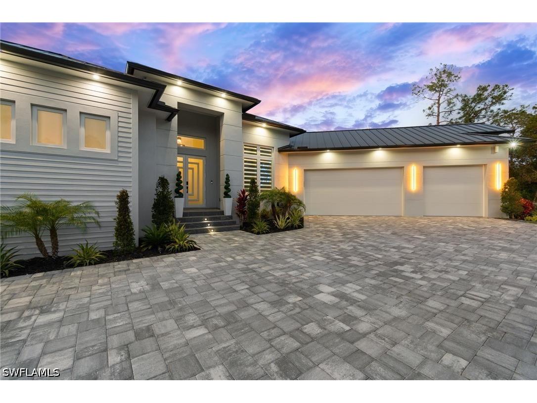 431 16th Avenue NE Naples FL 34120 226013106 image2