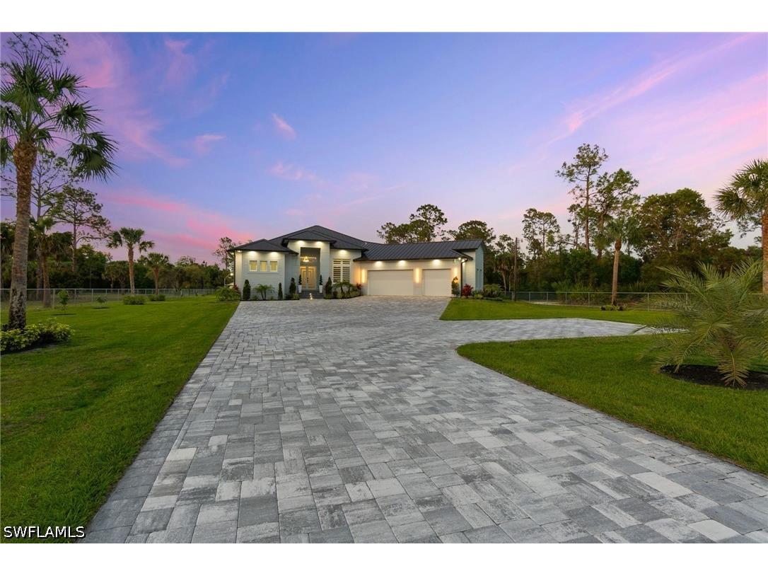 431 16th Avenue NE Naples FL 34120 226013106 image3