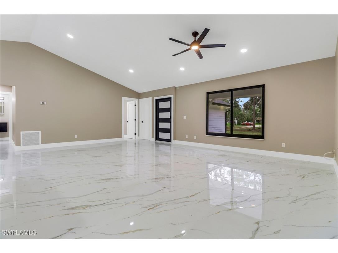 431 1st Street NW Naples FL 34120 225061990 image8