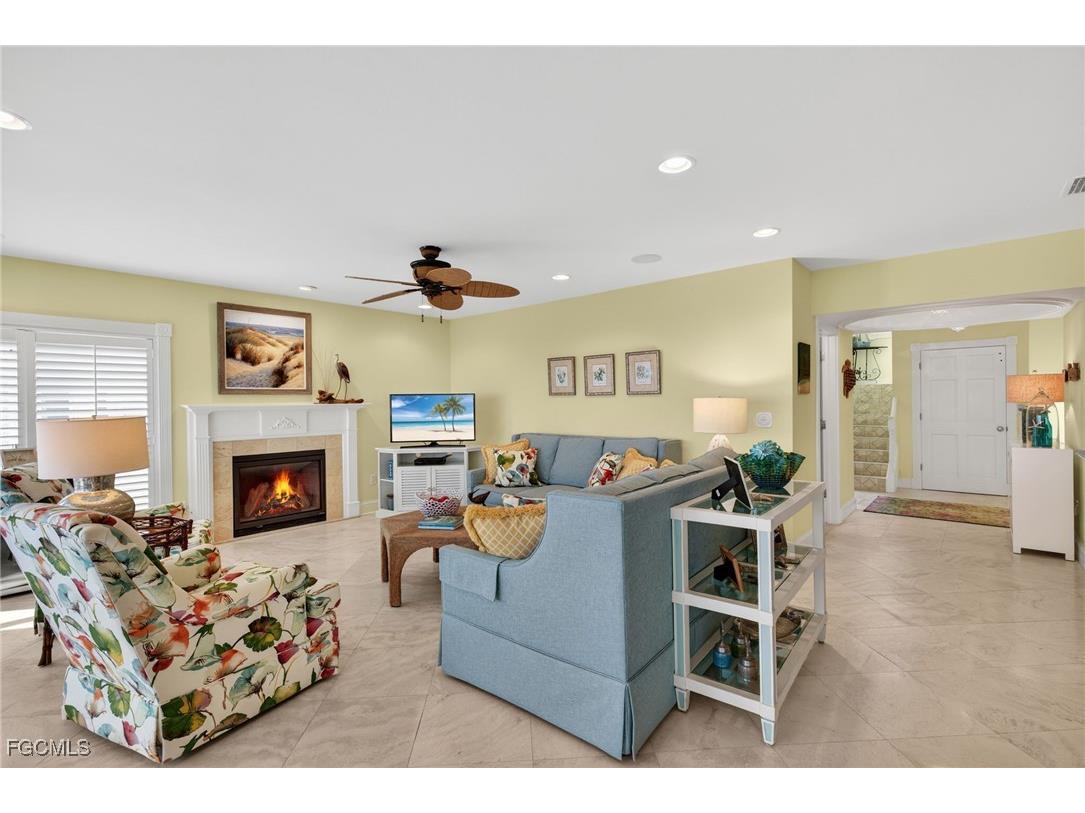 431 Bella Vista Way E Sanibel FL 33957 2026005865 image13