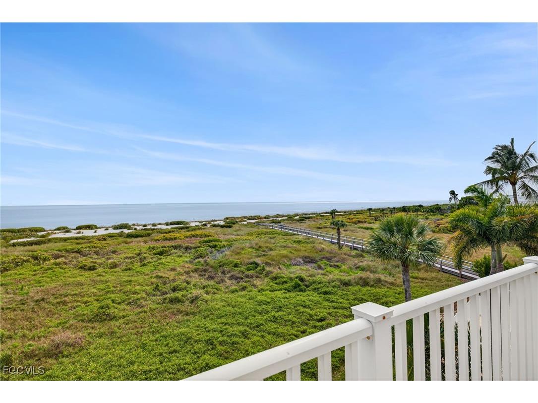 431 Bella Vista Way E Sanibel FL 33957 2026005865 image38