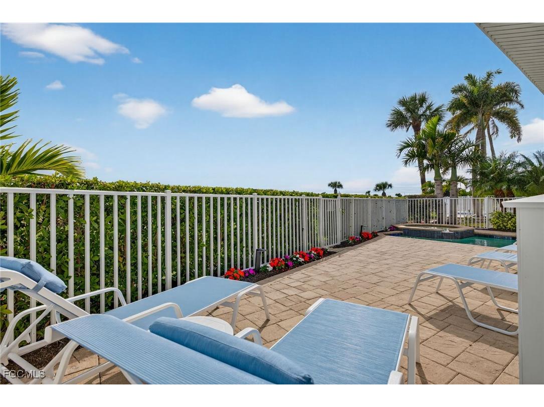 431 Bella Vista Way E Sanibel FL 33957 2026005865 image42