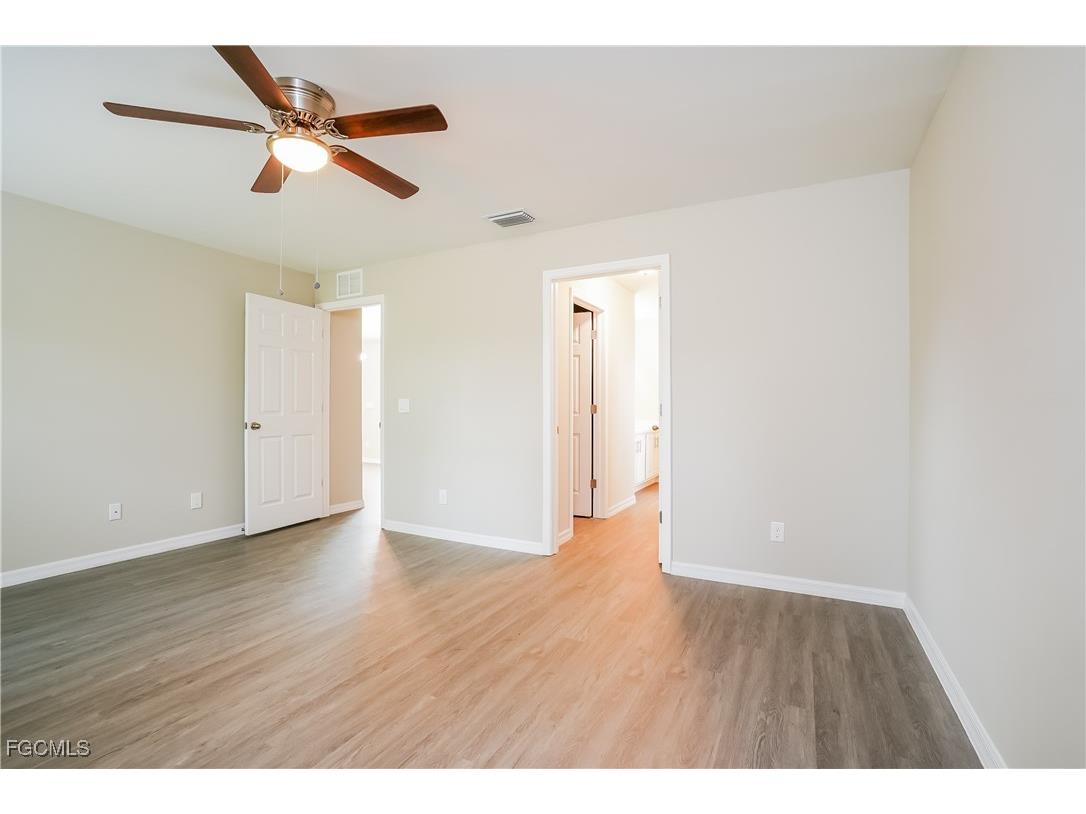 431 Gray Avenue S Lehigh Acres FL 33974 2025023053 image12