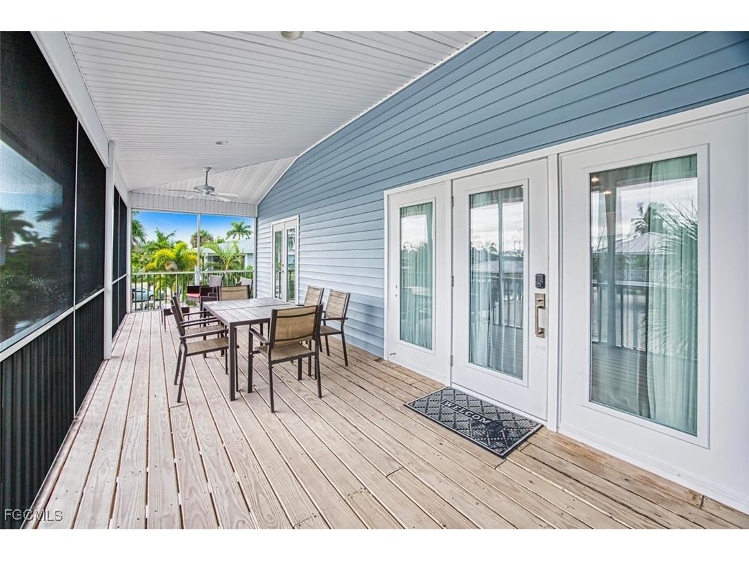431 Lazy Way Fort Myers Beach FL 33931 2025022724 image10