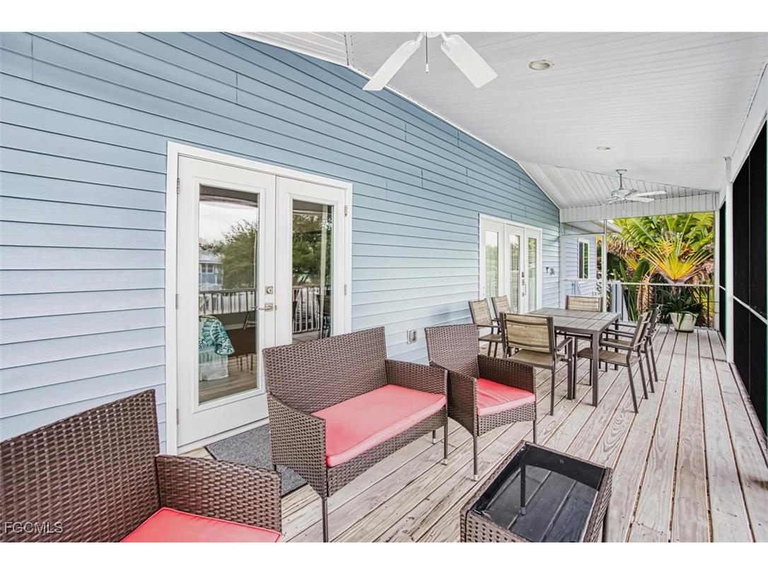 431 Lazy Way Fort Myers Beach FL 33931 2025022724 image12
