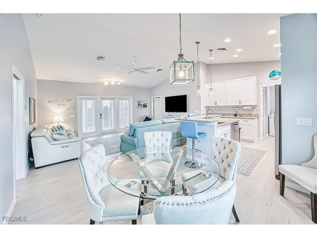 431 Lazy Way Fort Myers Beach FL 33931 2025022724 image22