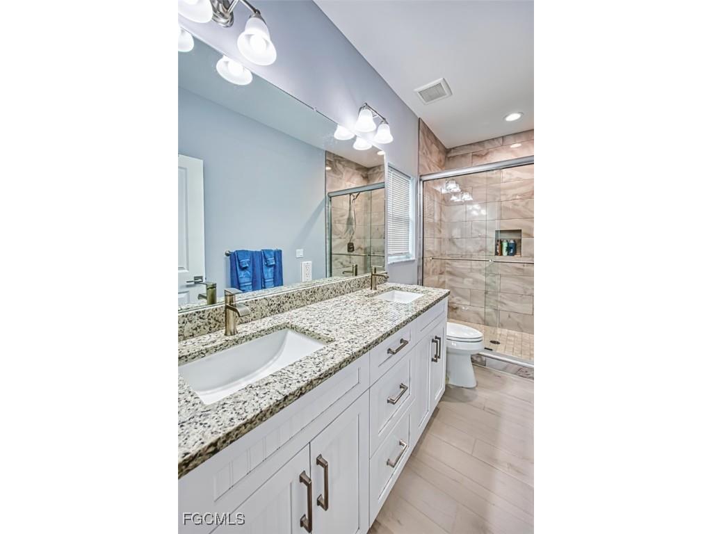 431 Lazy Way Fort Myers Beach FL 33931 2025022724 image27