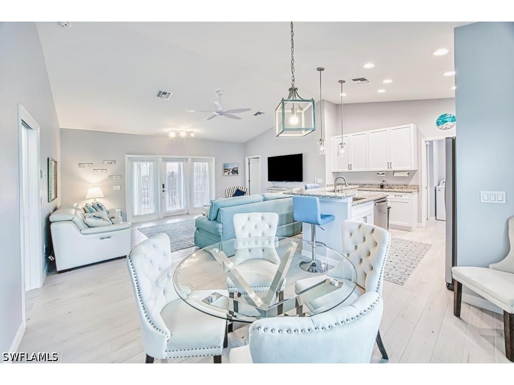 431 Lazy Way Fort Myers Beach FL 33931 226019397 image3
