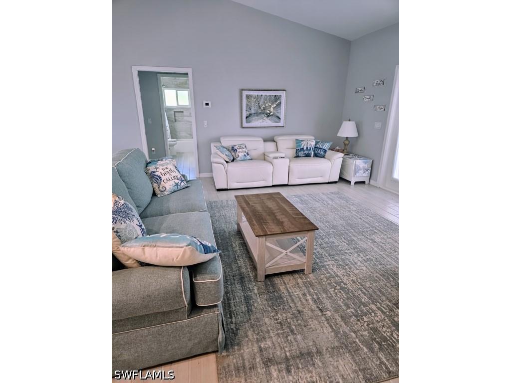 431 Lazy Way Fort Myers Beach FL 33931 226019397 image6