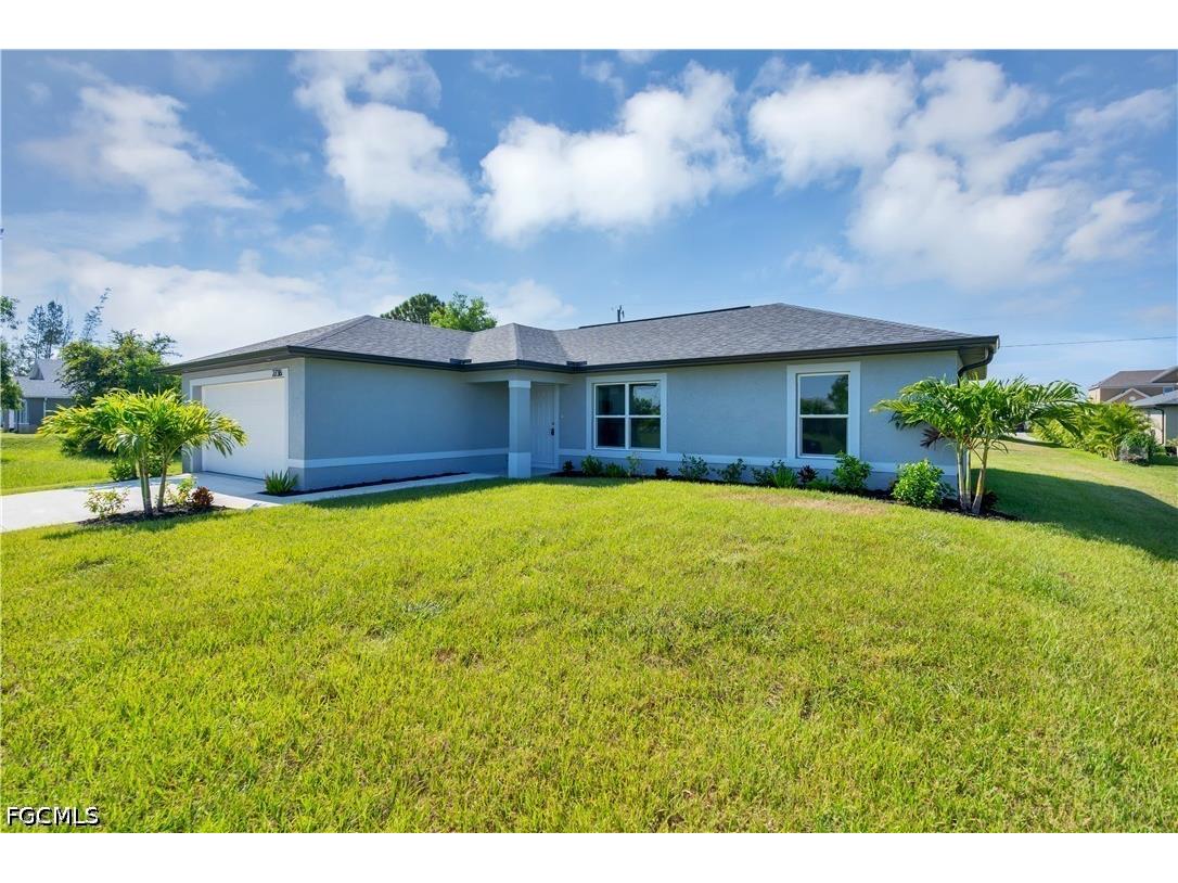 431 NE Juanita Court Cape Coral FL 33909 2026014562 image2
