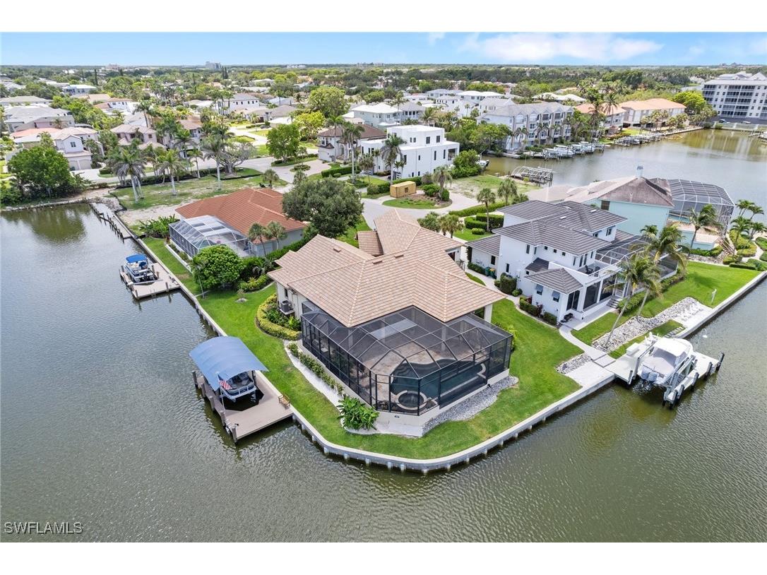 431 Palm Court Naples FL 34108 225054485 image11