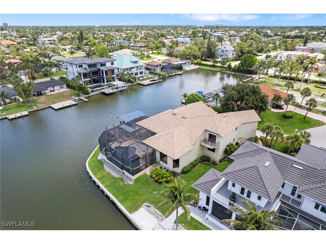 431 Palm Court Naples FL 34108 225054485 image13