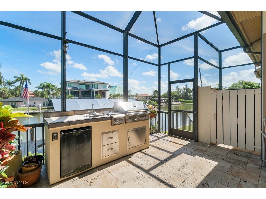 431 Palm Court Naples FL 34108 225054485 image42