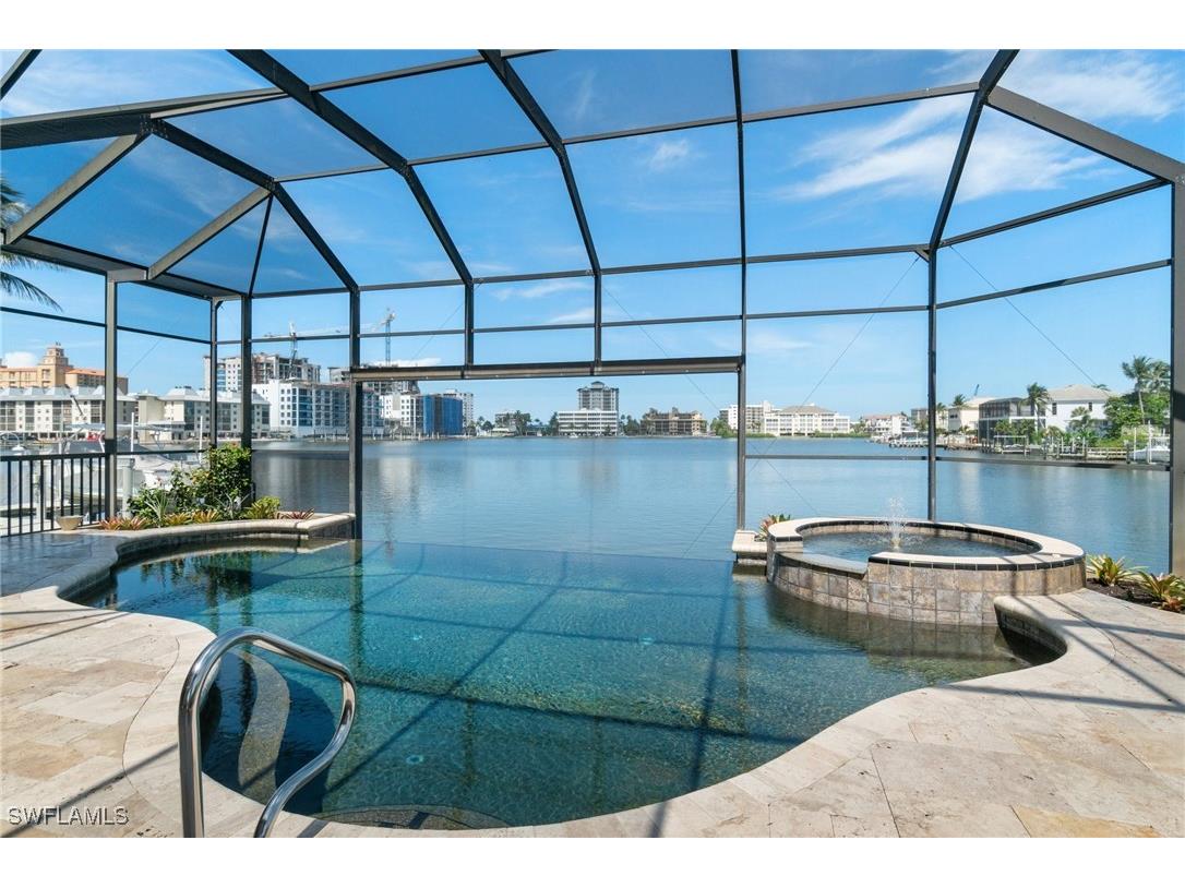 431 Palm Court Naples FL 34108 225054485 image45