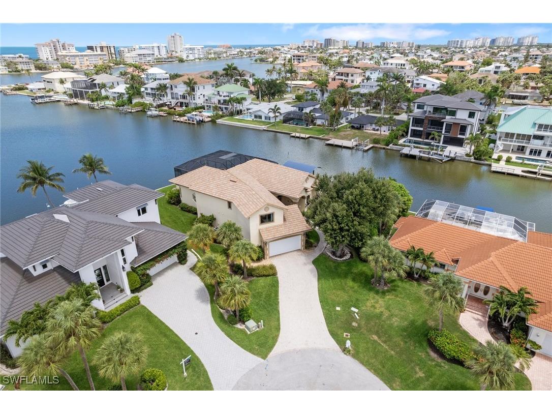 431 Palm Court Naples FL 34108 225054485 image5