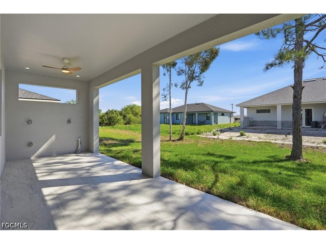 431 Palmyra Avenue Lehigh Acres FL 33974 2026016910 image32